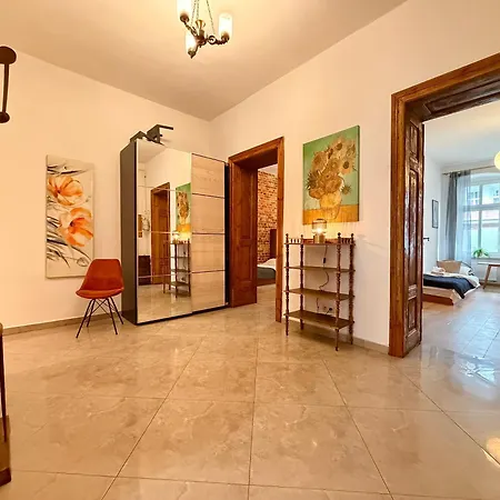 Daszynskiego Spacious By Bookinghost شقة فروتسواف