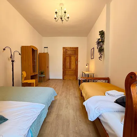 Daszyńskiego Spacious By Bookinghost Wrocław